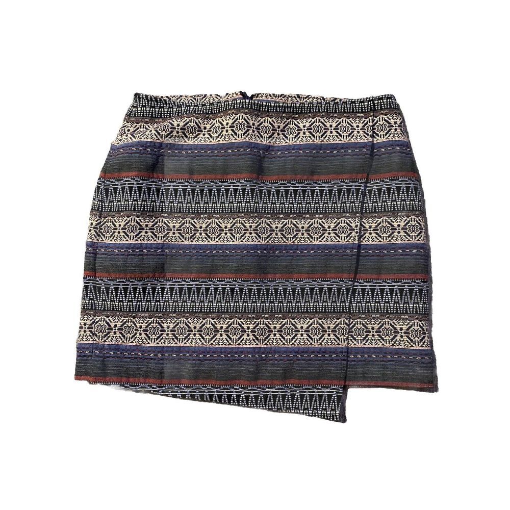Women's Mini Skirt With Geometric Aztec Design, Sz 4 Multi Colored